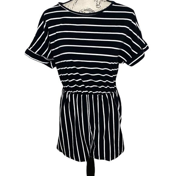 Shein Black White Striped Romper Keyhole Back Medium - Picture 1 of 8